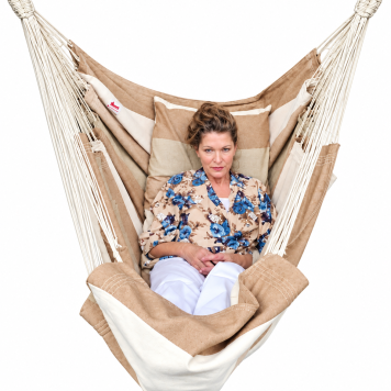 Stripes All Nature lounger with 2 layers of organic cotton fabric in its original natural colors